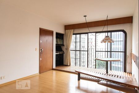 Sala de apartamento à venda com 3 quartos, 105m² em Aclimação, São Paulo