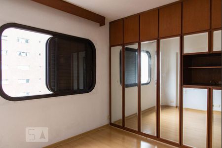 Suíte de apartamento à venda com 3 quartos, 105m² em Aclimação, São Paulo