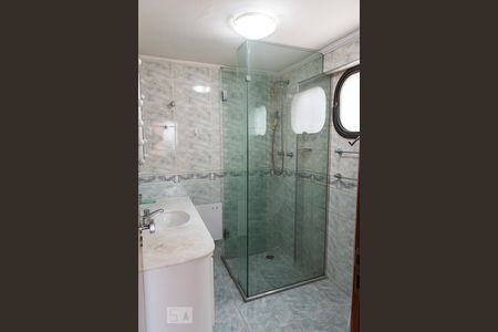 Banheiro da suíte de apartamento à venda com 3 quartos, 105m² em Aclimação, São Paulo