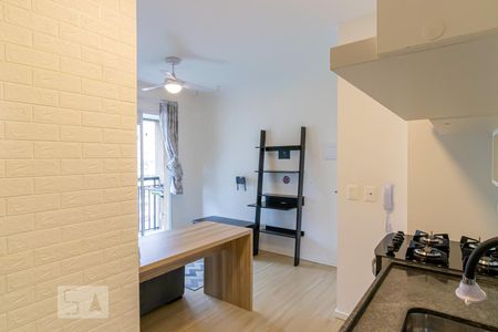 Studio à venda com 28m², 1 quarto e sem vagaCozinha 