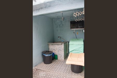 Casa à venda com 65m², 2 quartos e sem vaga Área de Serviço