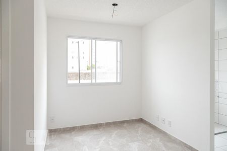 Sala de apartamento para alugar com 2 quartos, 41m² em Cidade Líder, São Paulo