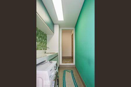 Casa de condomínio à venda com 160m², 4 quartos e 3 vagasÁrea de Serviço