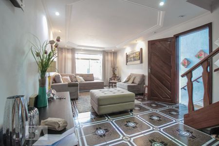 Sala de casa à venda com 3 quartos, 260m² em Cidade Líder, São Paulo