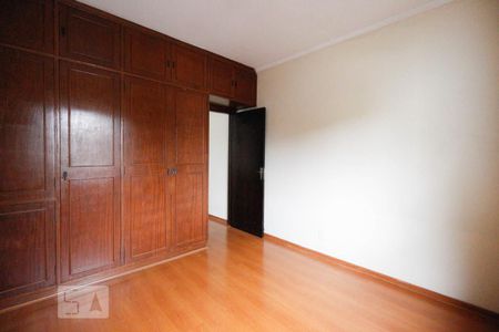 Quarto 1 de casa à venda com 3 quartos, 170m² em Chácara Inglesa, São Paulo