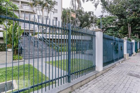 Apartamento à venda com 109m², 3 quartos e 2 vagasFachada