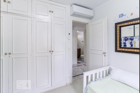 Apartamento à venda com 109m², 3 quartos e 2 vagasQuarto 2