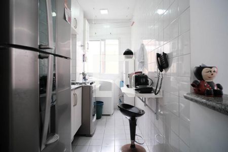 Cozinha de apartamento à venda com 2 quartos, 55m² em Vila Ré, São Paulo