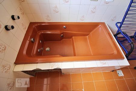 Casa à venda com 187m², 4 quartos e 3 vagasBanheiro da Suíte