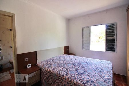 Casa à venda com 187m², 4 quartos e 3 vagasQuarto 3 - Suíte