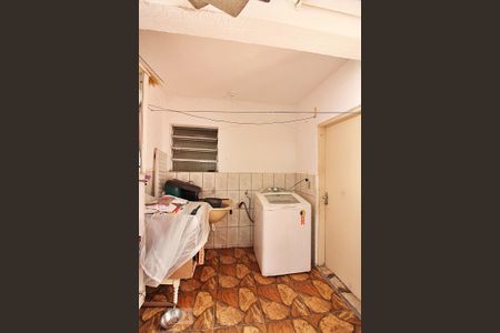 Casa à venda com 187m², 4 quartos e 3 vagasLavanderia