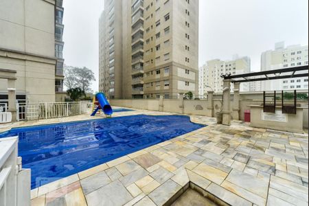 Apartamento à venda com 239m², 4 quartos e 4 vagas Apartamento à venda com 239m², 4 quartos e 4 vagasÁrea comum