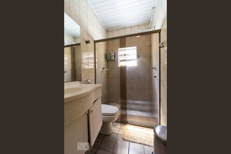 Casa à venda com 230m², 3 quartos e 2 vagasBanheiro Social