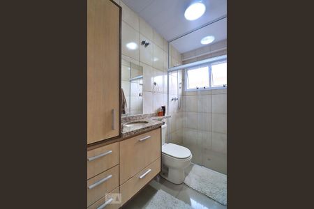 Casa à venda com 278m², 3 quartos e 2 vagasBanheiro da Suíte