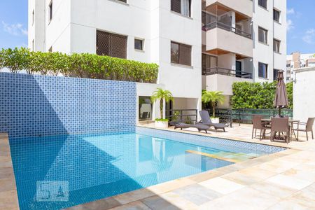 Apartamento à venda com 72m², 3 quartos e 2 vagasÁrea comum - Piscina