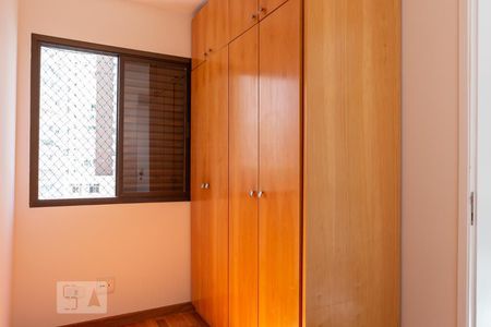 Apartamento à venda com 72m², 3 quartos e 2 vagasQuarto 3