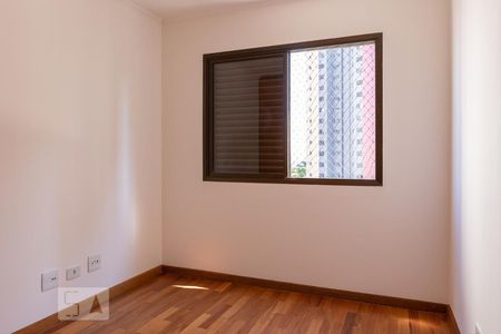 Apartamento à venda com 72m², 3 quartos e 2 vagasQuarto 2