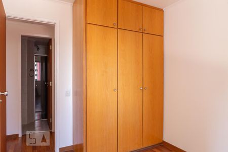 Apartamento à venda com 72m², 3 quartos e 2 vagasQuarto 2