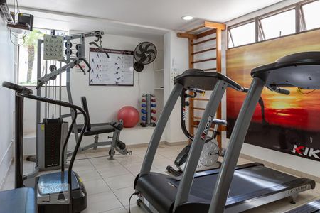 Apartamento à venda com 72m², 3 quartos e 2 vagasÁrea comum - Academia