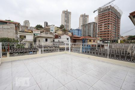 Casa à venda com 127m², 3 quartos e 2 vagasTerraço