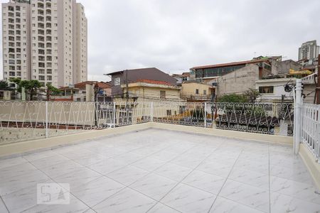 Casa à venda com 127m², 3 quartos e 2 vagasTerraço