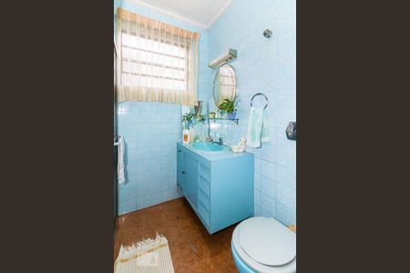 Casa à venda com 140m², 2 quartos e 1 vagaBanheiro