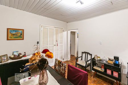 Quarto de casa à venda com 2 quartos, 60m² em Vila São José, Porto Alegre