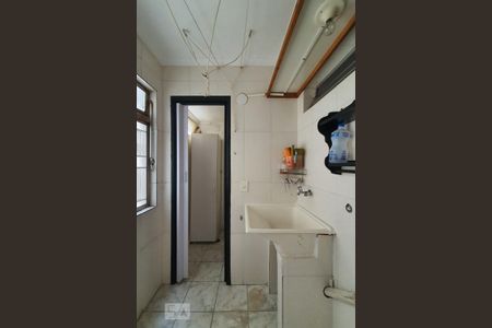 Apartamento à venda com 83m², 3 quartos e 1 vaga Apartamento à venda com 83m², 3 quartos e 1 vagaÁrea de serviço