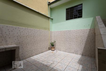 Casa para alugar com 136m², 3 quartos e 2 vagasÁrea externa - quintal 