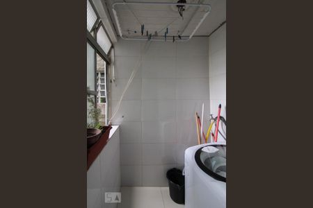 Apartamento à venda com 63m², 2 quartos e sem vaga Apartamento à venda com 63m², 2 quartos e sem vagaÁrea de Serviço