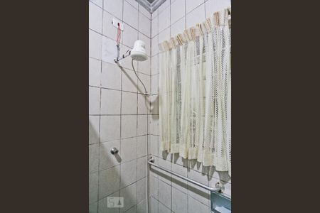 Casa à venda com 120m², 4 quartos e sem vagaBanheiro