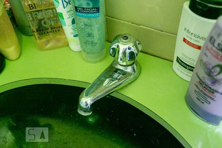 Casa à venda com 276m², 3 quartos e 4 vagasBanheiro