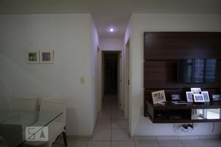 Corredor de apartamento à venda com 2 quartos, 78m² em Jacarepaguá, Rio de Janeiro