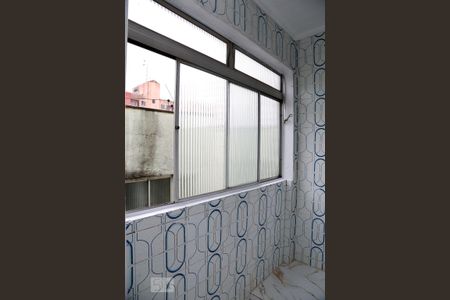 Área Serviço de apartamento para alugar com 2 quartos, 67m² em Jardim Monte Alegre, Taboão da Serra