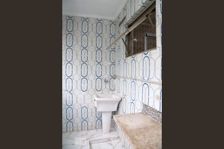 Área Serviço de apartamento para alugar com 2 quartos, 67m² em Jardim Monte Alegre, Taboão da Serra
