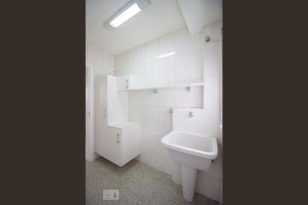 Apartamento à venda com 79m², 3 quartos e 2 vagasÁrea de Serviço