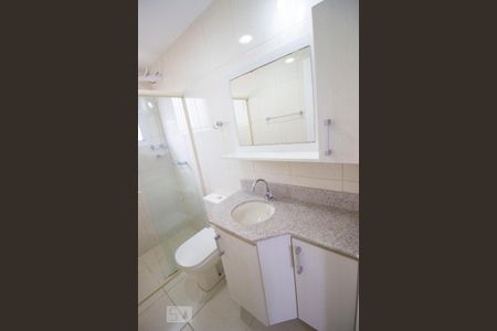 Apartamento à venda com 79m², 3 quartos e 2 vagasBanheiro da Suíte