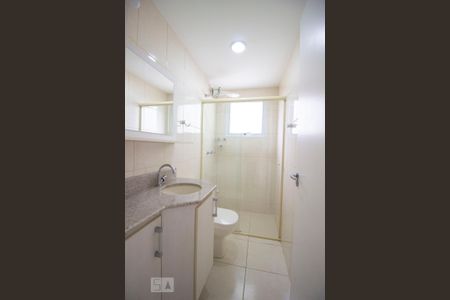 Apartamento à venda com 79m², 3 quartos e 2 vagasBanheiro Social