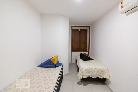 Casa para alugar com 350m², 5 quartos e 5 vagas Casa para alugar com 350m², 5 quartos e 5 vagasQuarto 1