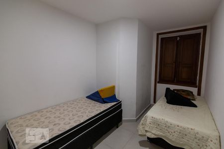 Casa para alugar com 350m², 5 quartos e 5 vagas Casa para alugar com 350m², 5 quartos e 5 vagasQuarto 1