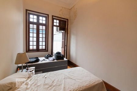 Casa para alugar com 350m², 5 quartos e 5 vagas Casa para alugar com 350m², 5 quartos e 5 vagasQuarto 3