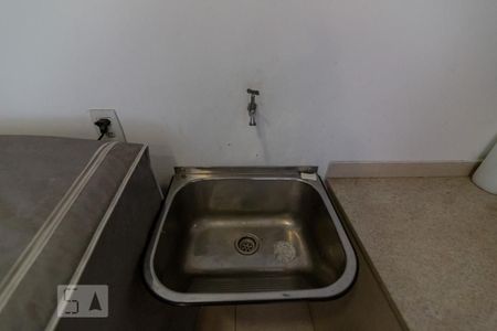 Casa para alugar com 350m², 5 quartos e 5 vagas Casa para alugar com 350m², 5 quartos e 5 vagasÁrea de Serviço