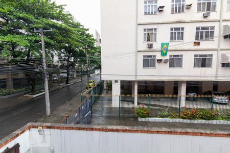 Casa para alugar com 350m², 5 quartos e 5 vagas Casa para alugar com 350m², 5 quartos e 5 vagasVista do Quarto 2