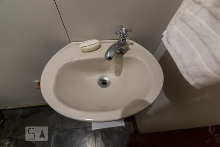 Casa para alugar com 350m², 5 quartos e 5 vagas Casa para alugar com 350m², 5 quartos e 5 vagasLavabo