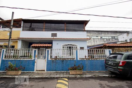 Casa de condomínio à venda com 254m², 3 quartos e 2 vagasFachada da Casa