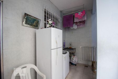 Casa de condomínio à venda com 254m², 3 quartos e 2 vagasÁrea de Serviço
