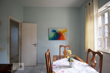 Casa de condomínio à venda com 254m², 3 quartos e 2 vagasQuarto 2