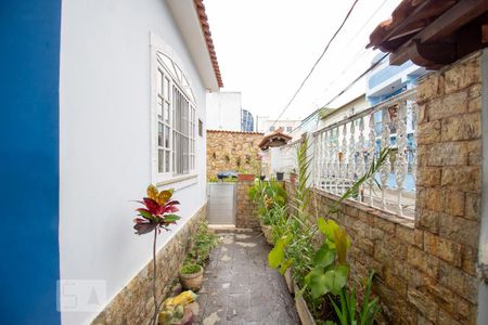 Casa de condomínio à venda com 254m², 3 quartos e 2 vagasVaranda