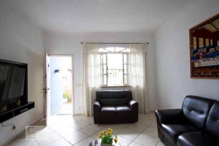 Casa de condomínio à venda com 254m², 3 quartos e 2 vagasSala