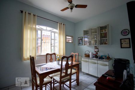 Casa de condomínio à venda com 254m², 3 quartos e 2 vagasQuarto 2